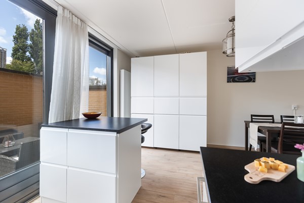 Medium property photo - Sint Jacobsplein 61, 3311 CV Dordrecht